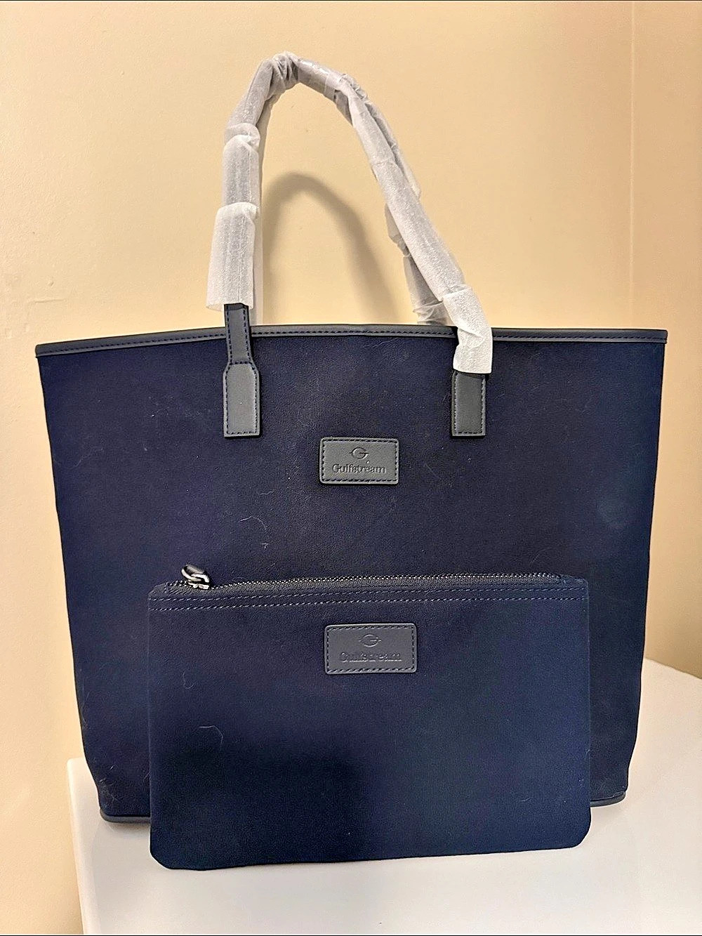 Gulfstream Aerospace Tote Bag in Blue New, never used